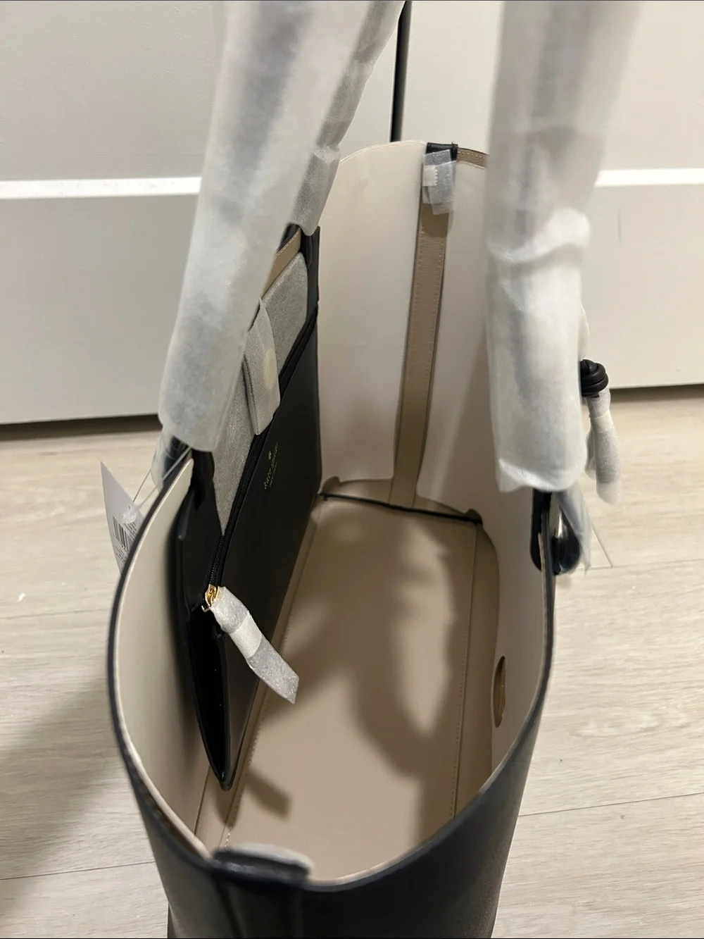 Kate Spade (NWT) Tessa Tote Bag With Charm